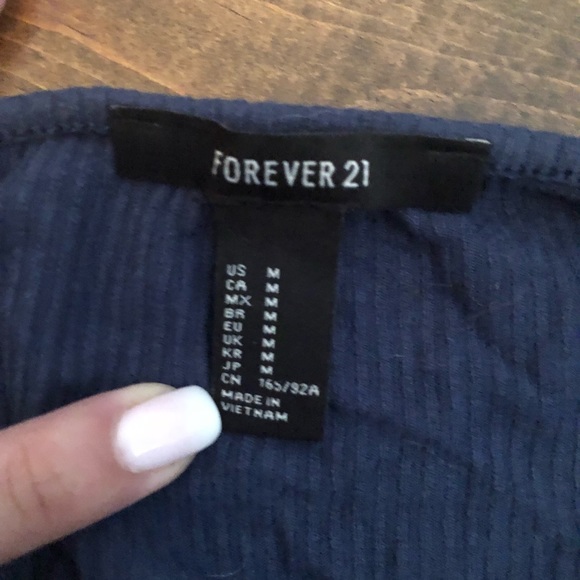 Navy crop top - Picture 3 of 3